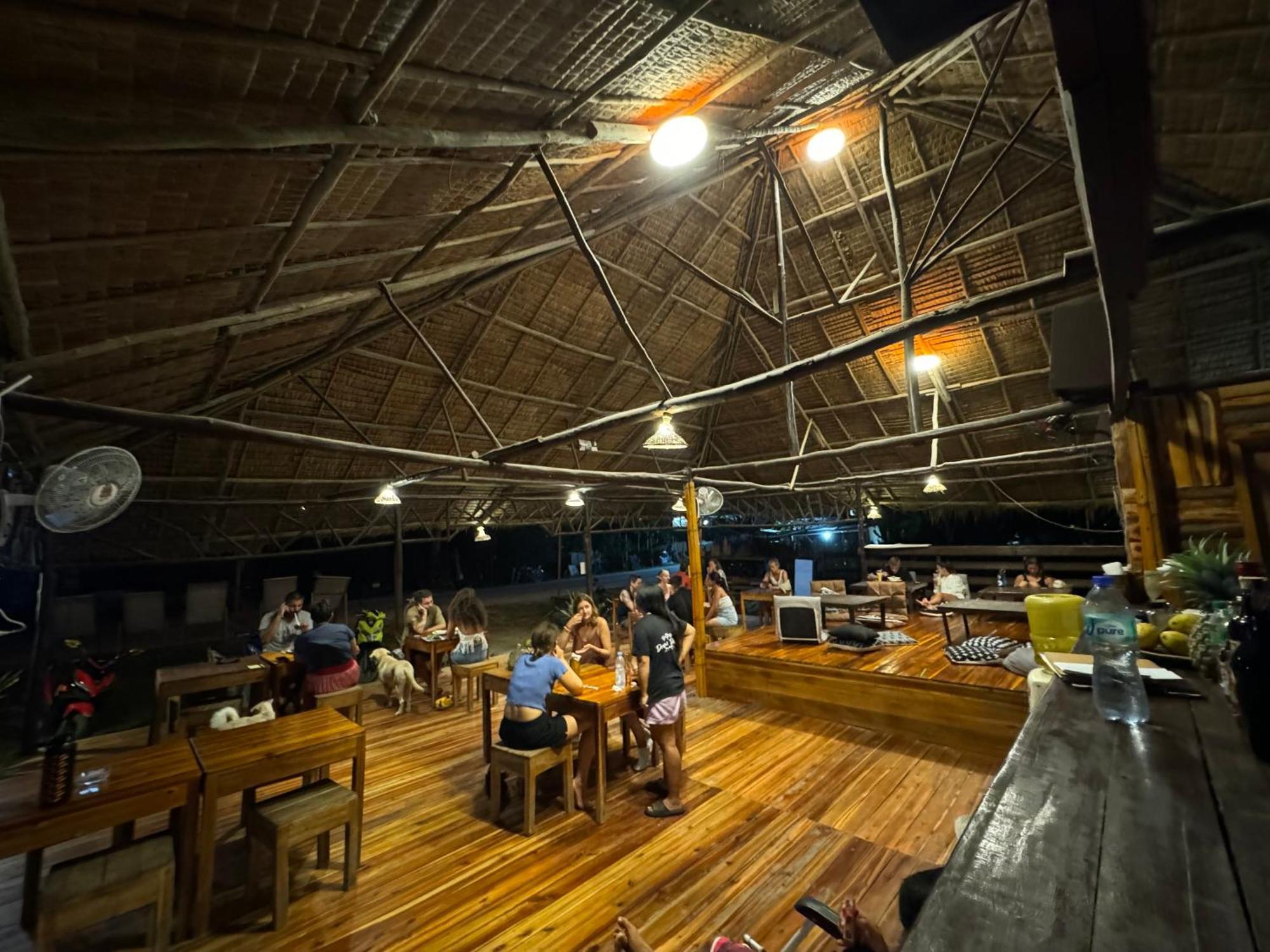 Dam Dam Hostel سان فيسنتي المظهر الخارجي الصورة